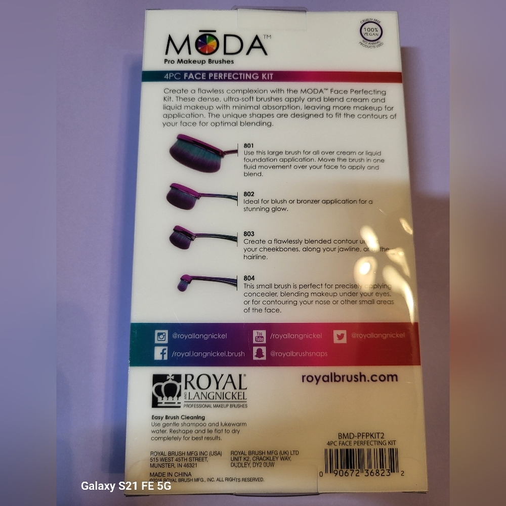 CLEARANCE! Moda Prismatic Pro Makeup Brushes Four-piece Face Perfecting Kit, NIB - Picture 5 of 5